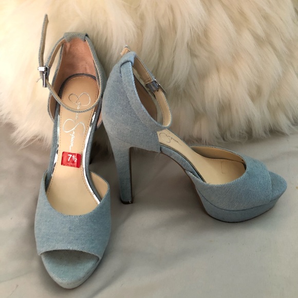 Jessica Simpson open toe heels - Picture 3 of 4
